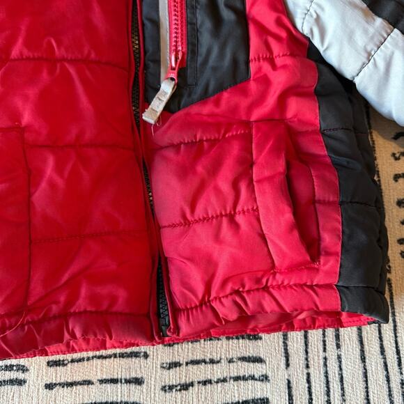 Black and Red Hooded Jacket Coat 3T - Picture 3 of 5
